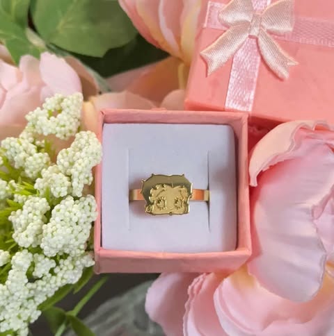 Betty Boop Ring