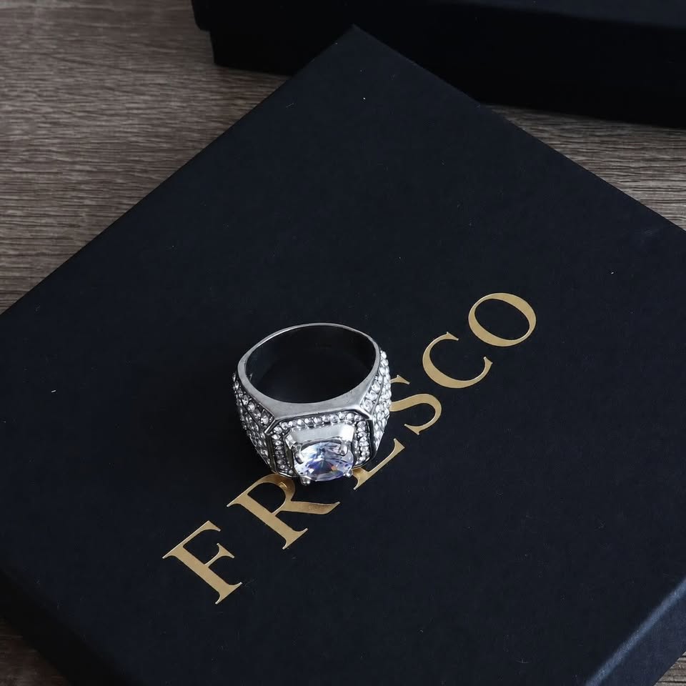 White Gold King Sized Diamond Ring